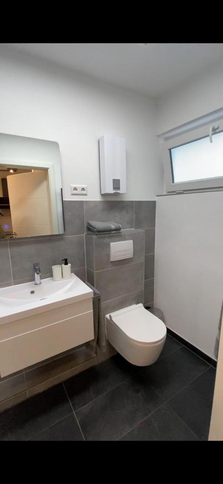 Luxus Apartment With Balcony Dortmund Esterno foto