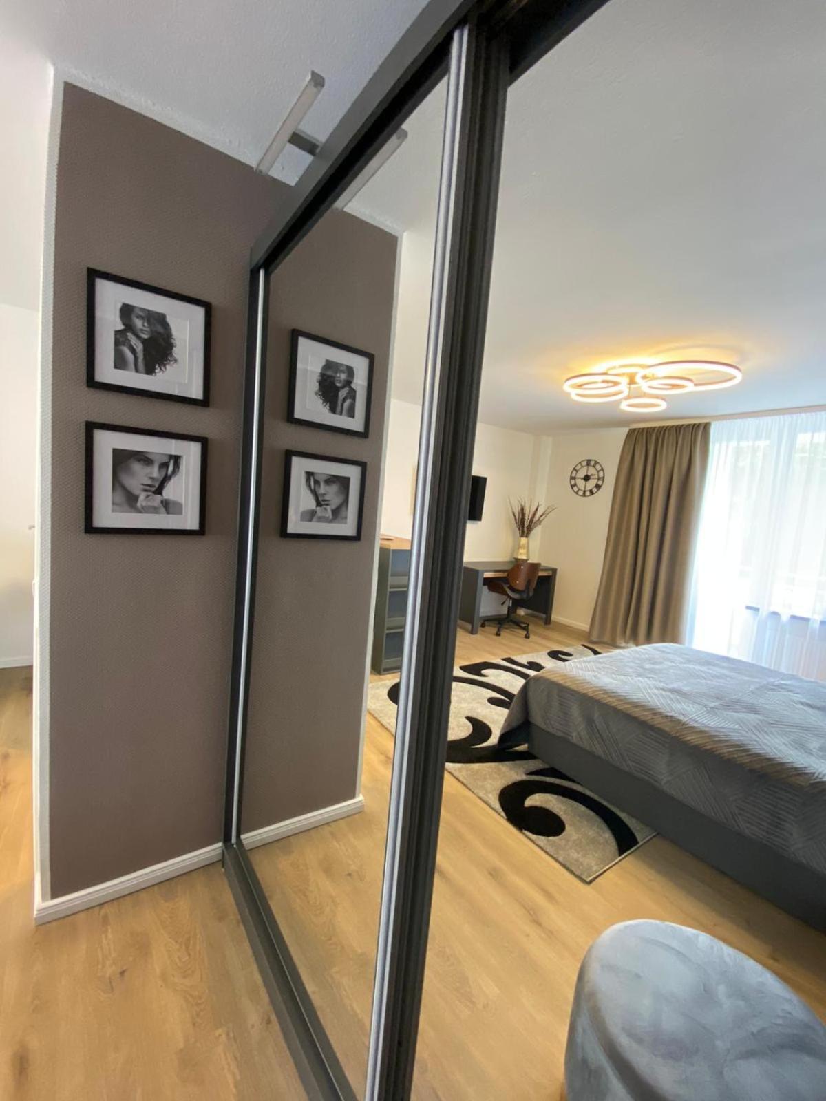 Luxus Apartment With Balcony Dortmund Esterno foto