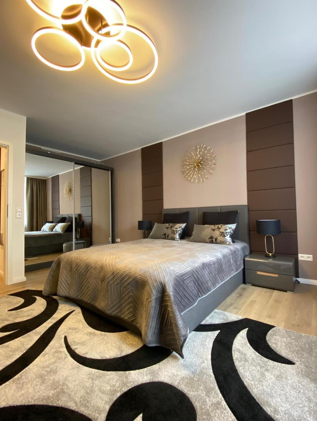 Luxus Apartment With Balcony Dortmund Esterno foto